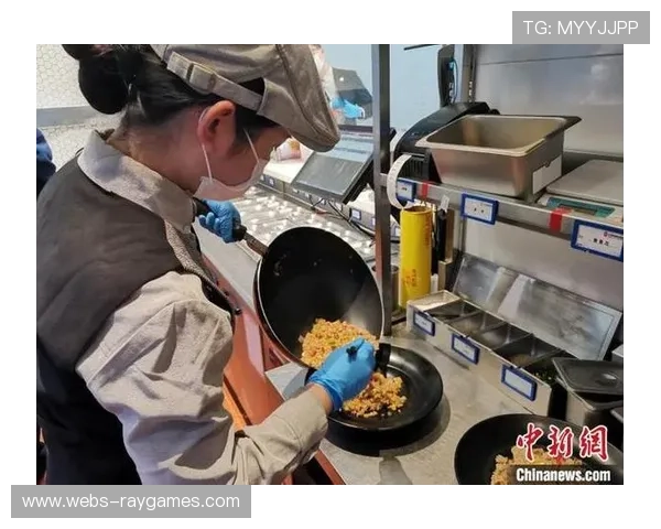 全运会餐饮服务引入机器人配送 传统小吃结合智能点餐