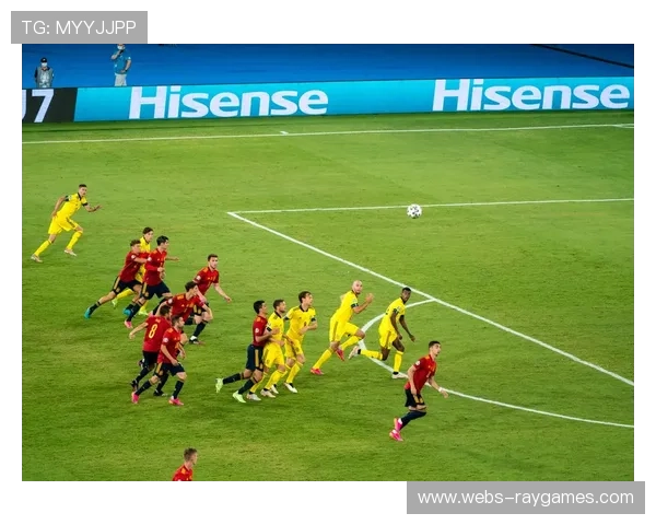 科莫传球成功率超90%,传控体系压制对手进攻机会 科莫传球成功率超90%,传控体系压制对手进攻机会